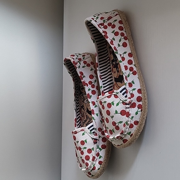 Tigerbear Republic Cherry Loafers - Picture 4 of 5